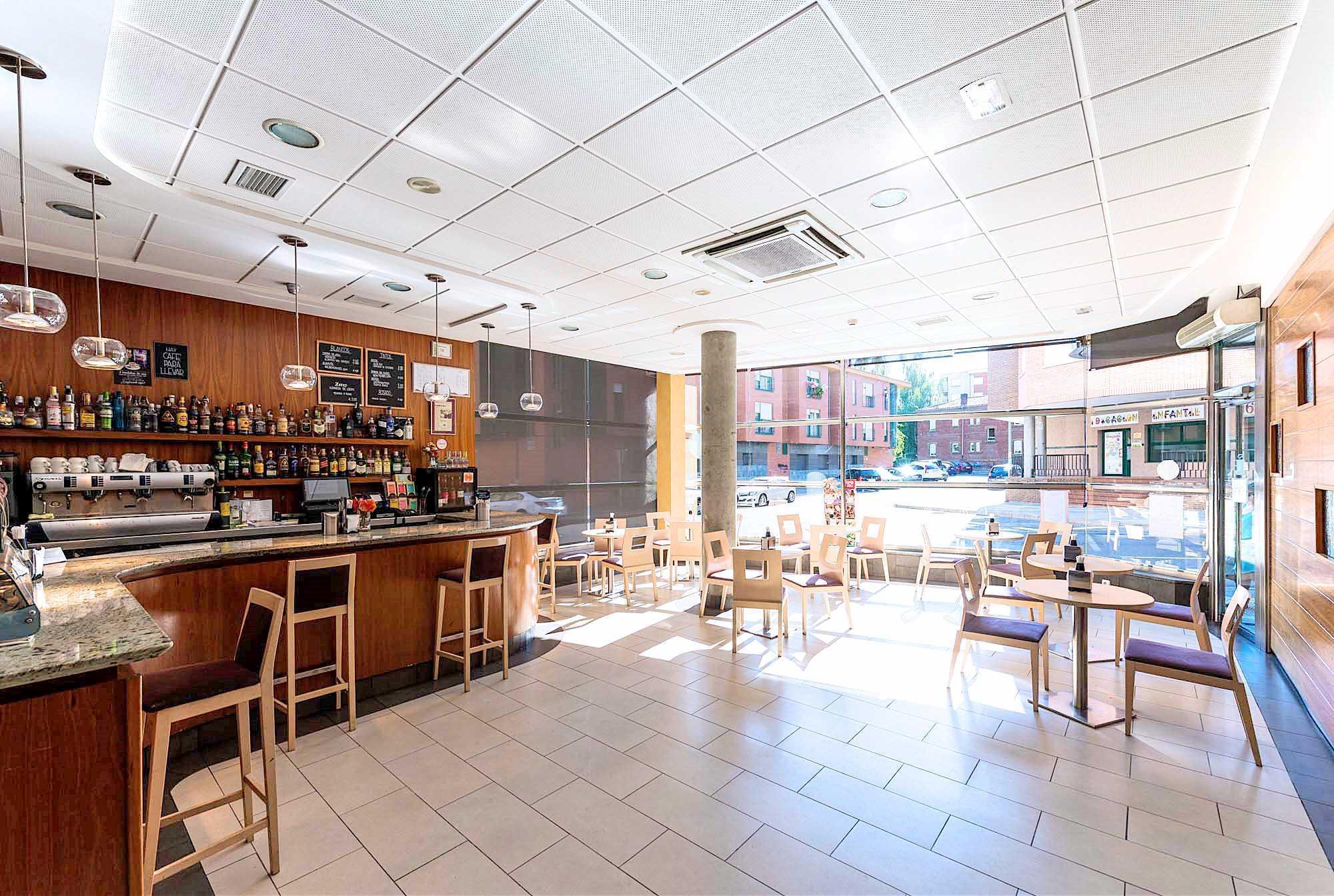 Hotel Fc Infantas De León Zewnętrze zdjęcie